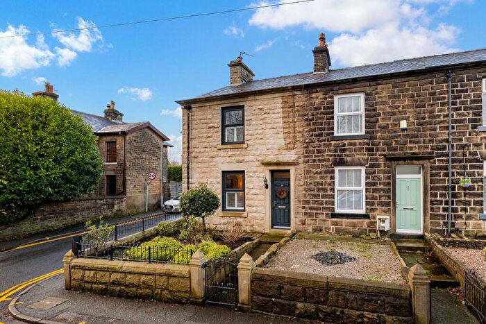 3 Bedroom Cottage For Sale In Turton Road, Bolton, BL2