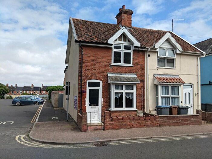 3 Bedroom Semi-Detached House To Rent In High Street, Leiston, IP16