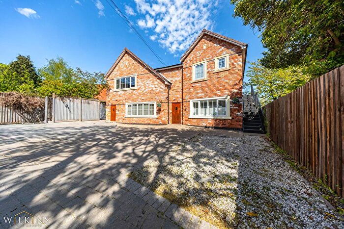 1 Bedroom Flat To Rent In While Road, Sutton Coldfield, West Midlands, B72
