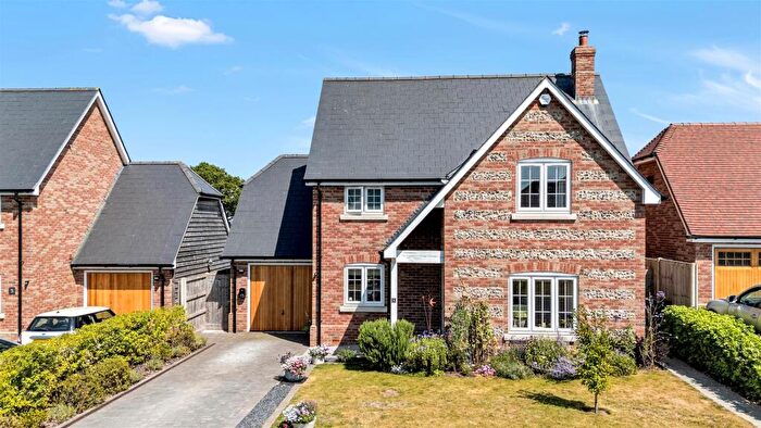 3 Bedroom House For Sale In Shepherds Walk, West Stafford, Dorchester, DT2