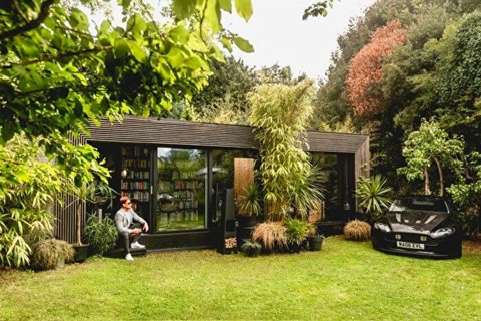 Park Home For Sale In West Midlands, Birmingham, B72