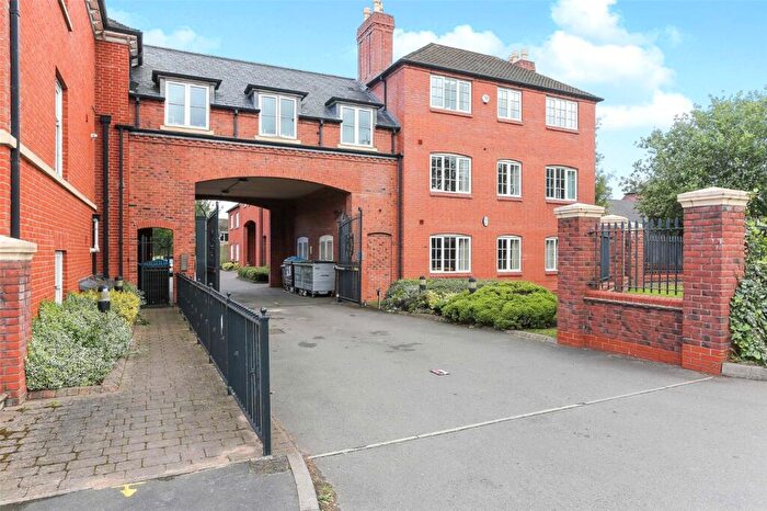 1 Bedroom Flat For Sale In Birmingham Road, West Midlands, B46