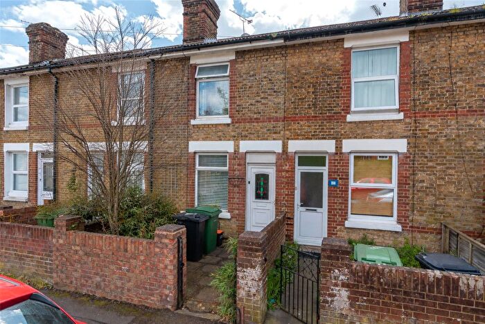 2 Bedroom Terraced House For Sale In Tonbridge Road, Maidstone, ME16