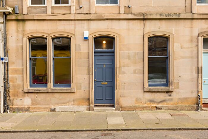 2 Bedroom Flat For Sale In Jameson Place, Leith Walk, EH6