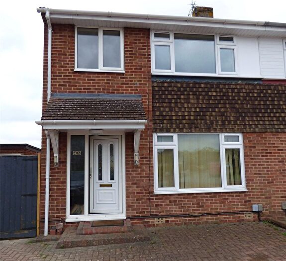 3 Bedroom Semi-Detached House To Rent In Blakeney Avenue, Nythe, Swindon, SN3