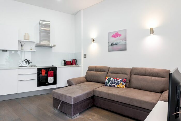 1 Bedroom Flat To Rent In Haven Way, London, SE1