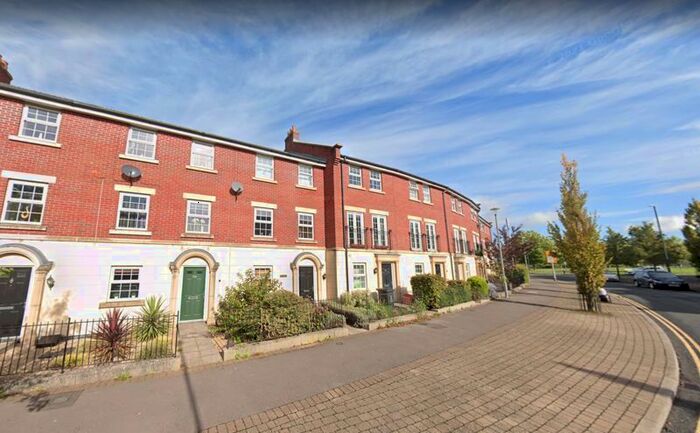 4 Bedroom Terraced House To Rent In Bedroom House To Rent, Redhouse, North Swindon, SN25