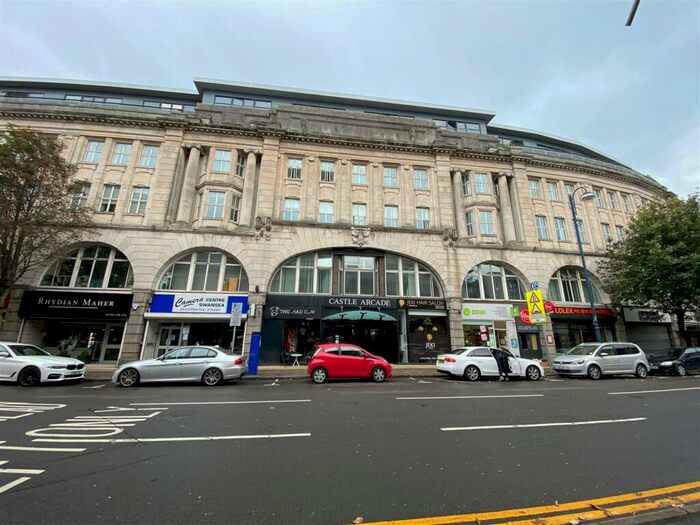 Studio To Rent In Castle Street, Swansea, SA1