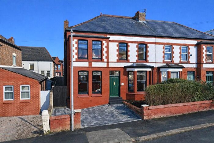 5 Bedroom Semi Detached House For Sale In Hertford Drive, Wallasey, Merseyside, CH45