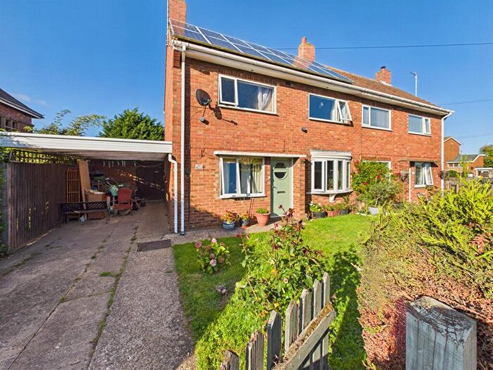 3 Bedroom Semi-Detached House For Sale In The Link, Louth, LN11