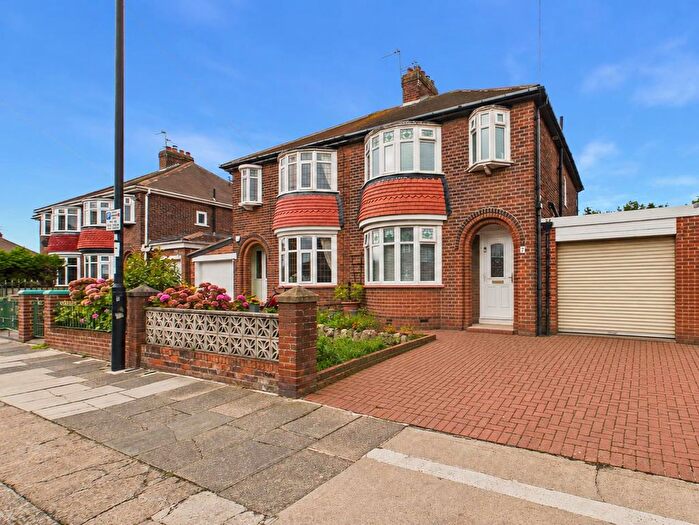 3 Bedroom Semi-Detached House To Rent In Alston Crescent, Seaburn, Sunderland, SR6