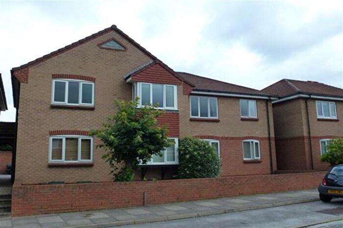 1 Bedroom Flat To Rent In Holyrood Court, Bramcote, NG9