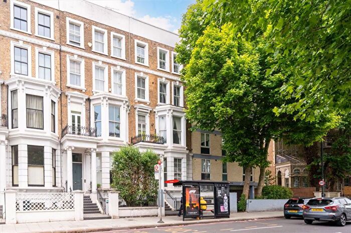 2 Bedroom Flat For Sale In Earls Court Road, Kensington, W8