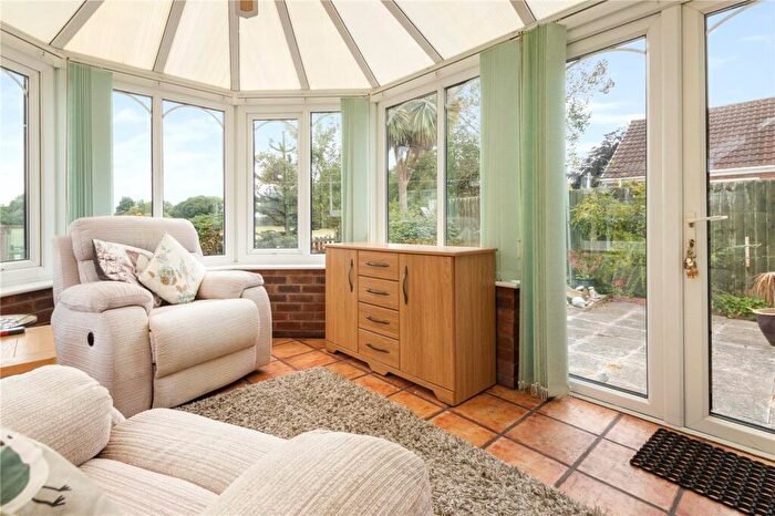 2 Bedroom Bungalow For Sale In Southlands Drive, Morton, DN21