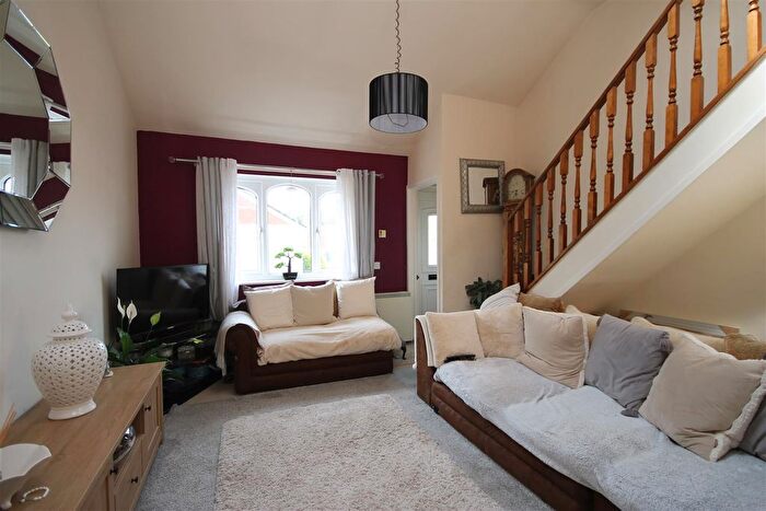 1 Bedroom Semi-Detached Bungalow For Sale In Fairney Edge, Ponteland, Newcastle Upon Tyne, NE20