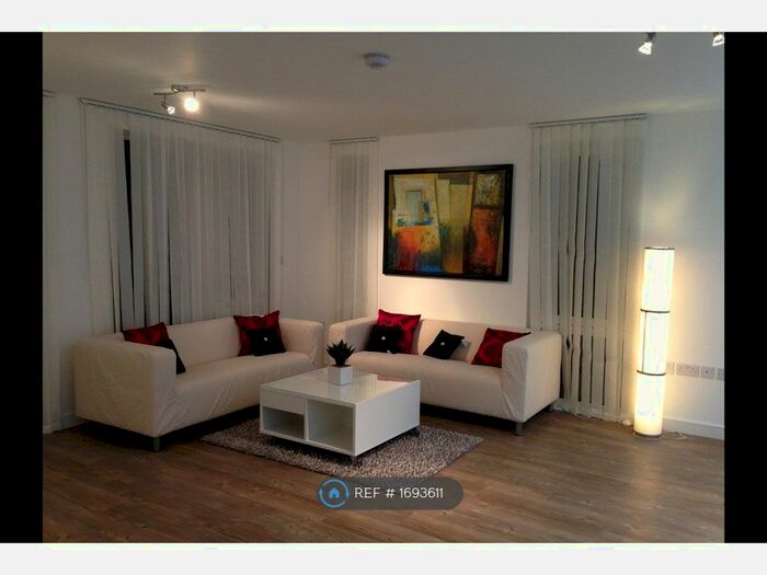 1 Bedroom Flat To Rent In Blondin Way, London, SE16