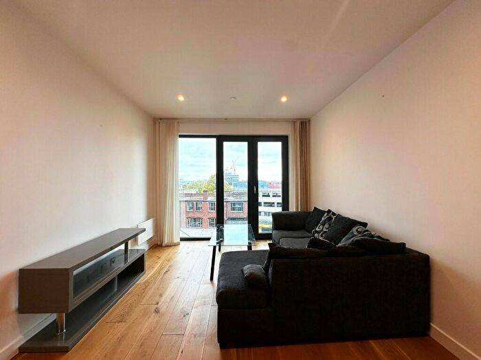 2 Bedroom Apartment To Rent In Windmill Street, Birmingham, B1