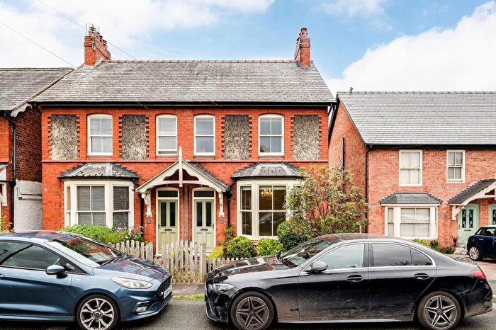 3 Bedroom Semi-Detached House For Sale In Fox Lane, Waverton, CH3