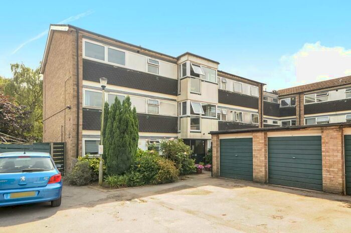 1 Bedroom Apartment To Rent In Latimer Grange, Headington, OX3