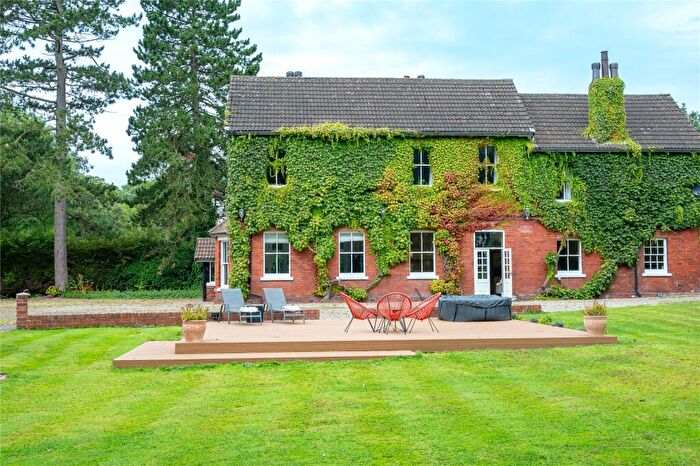 6 Bedroom Detached House For Sale In Copley Lane, Aberford, Leeds, LS25