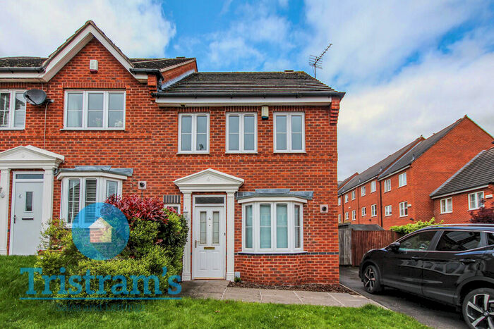 3 Bedroom Semi-Detached House To Rent In City View, Mapperley, NG3