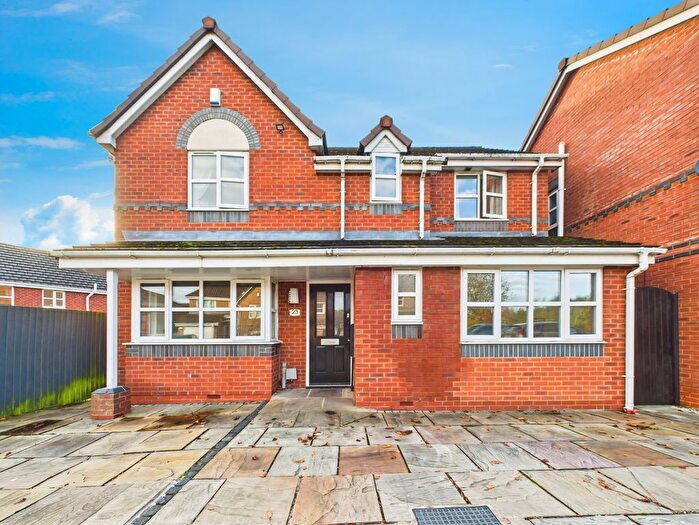 4 Bedroom Detached House For Sale In Naburn Drive, Orrell, Wigan, WN5