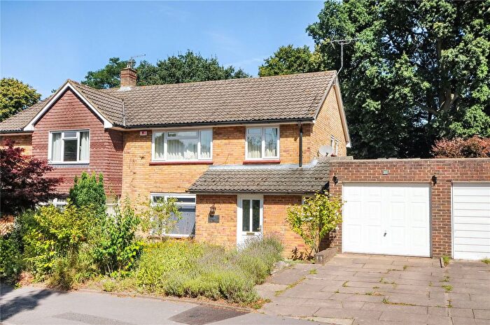 3 Bedroom Semi-Detached House To Rent In Firlands, Bracknell, Berkshire, RG12