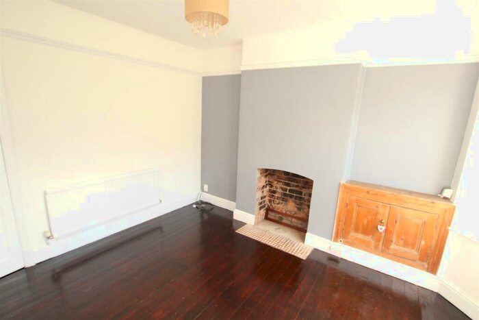 2 Bedroom Terraced House To Rent In Haddenham Road, Leicester, LE3