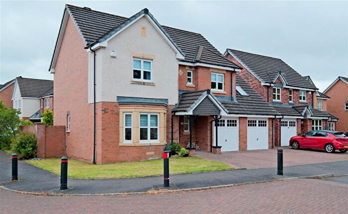 4 Bedroom Detached House For Sale In Harlequin Court, Hamilton, ML3