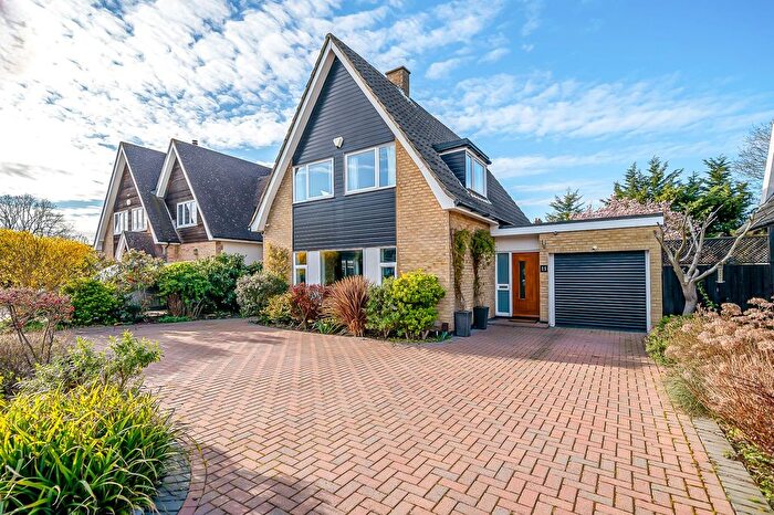 4 Bedroom Detached House For Sale In Melbury Close, Chislehurst, BR7