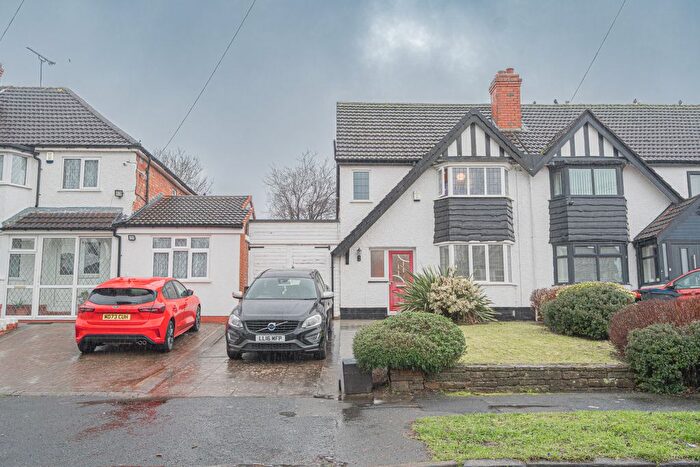 3 Bedroom Semi Detached House For Sale In Copthal Road, Handsworth, Birmingham, B21