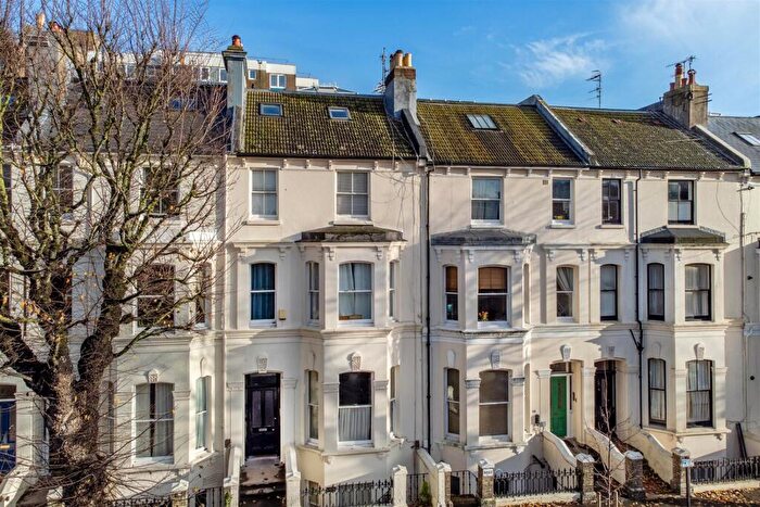 1 Bedroom Apartment For Sale In Tisbury Road, Hove, BN3