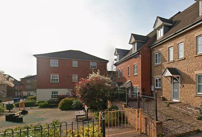 3 Bedroom Terraced House For Sale In Banbury, Oxfordshire, OX16