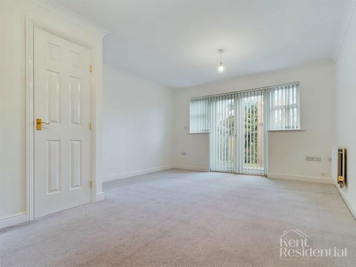 2 Bedroom Terraced House To Rent In Stagshaw Close, Maidstone, Kent, ME15