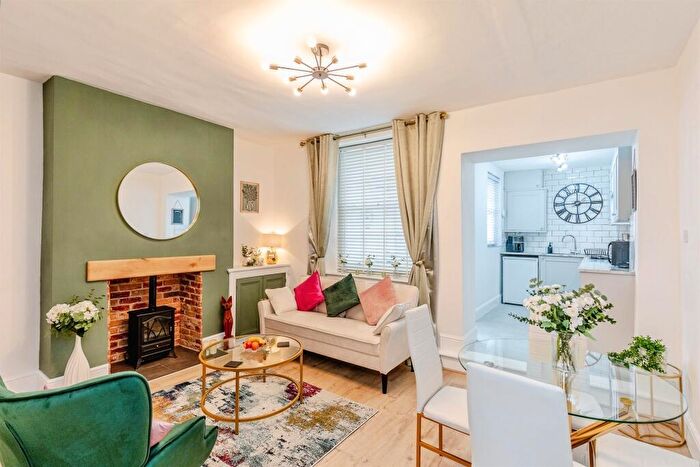 2 Bedroom Terraced House For Sale In Ambra Vale South, Cliftonwood, Bristol, BS8