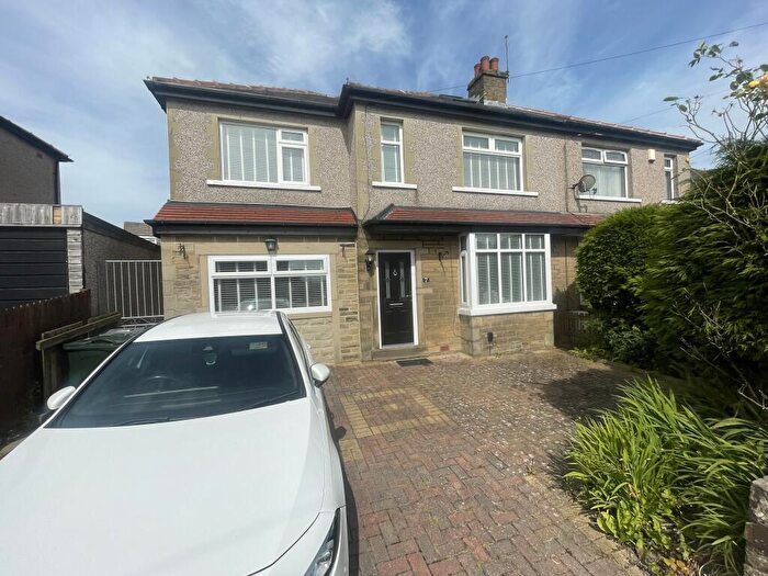 4 Bedroom House To Rent In Westfield Grove, Shipley, BD18