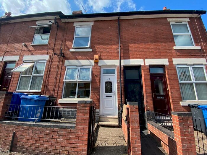 2 Bedroom House To Rent In Chatham Street, Derby, DE23