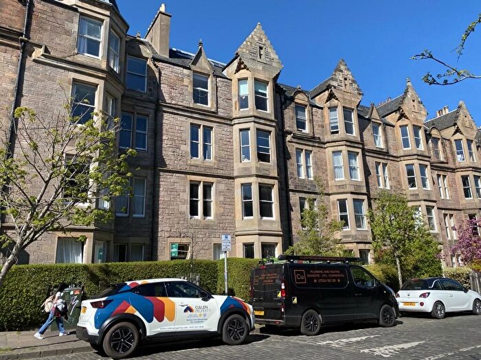 6 Bedroom Flat To Rent In Warrender Park Road, Marchmont, Edinburgh, EH9