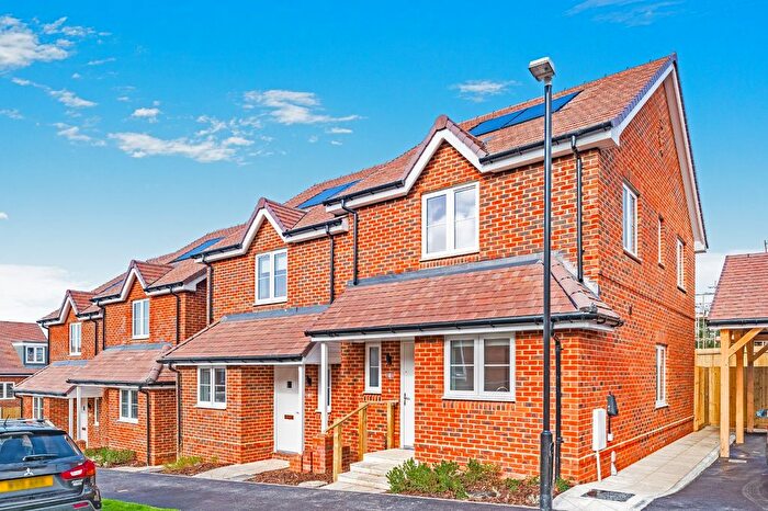 4 Bedroom End Terrace House To Rent In Mason Close, St. Leonards-On-Sea, East Sussex, TN37