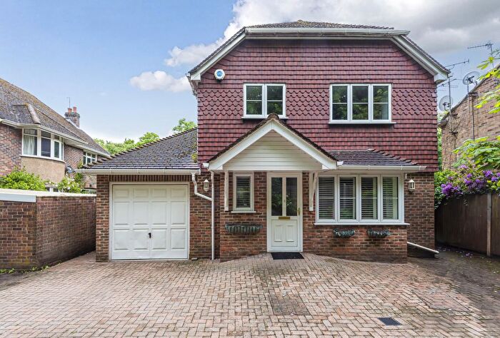 4 Bedroom Detached House For Sale In Balcombe Road, Horley, RH6