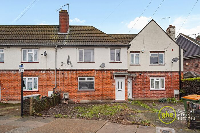 3 Bedroom Terraced House For Sale In Westport Road, Plaistow, London, E13