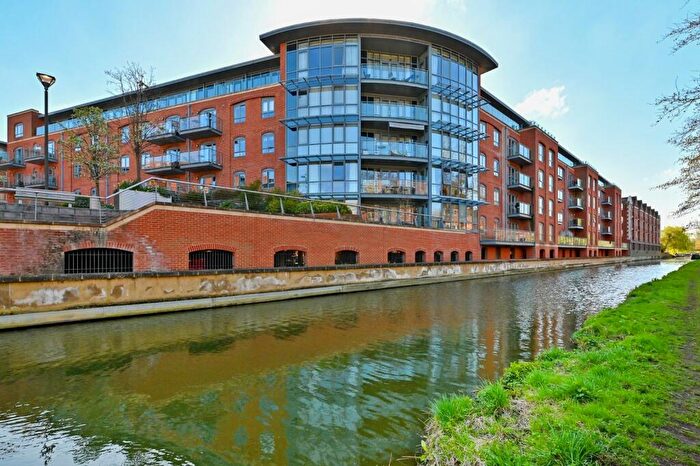 2 Bedroom Apartment For Sale In Walton Well Road, Oxford, Oxfordshire, OX2