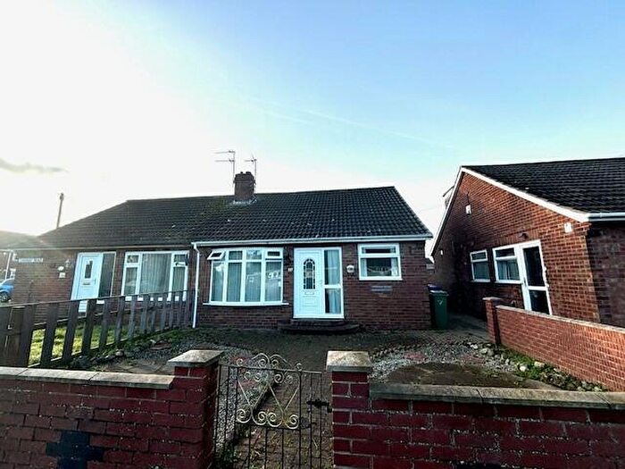 2 Bedroom Bungalow To Rent In Dawnay Road, Bilton, Hull, HU11