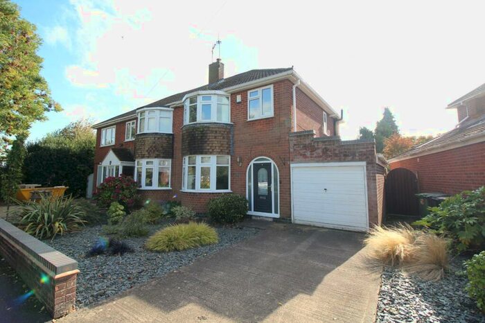 3 Bedroom Semi-Detached House For Sale In Wolvey Road, Bulkington, Bedworth, Warwickshire, CV12