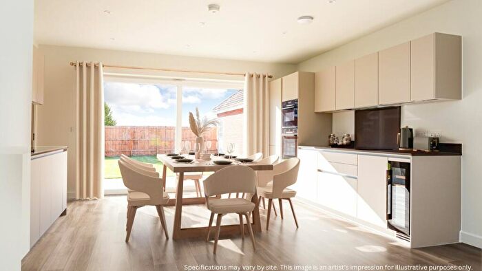 4 Bedroom Detached House For Sale In Manningtree Park, Mistley, Manningtree, CO11