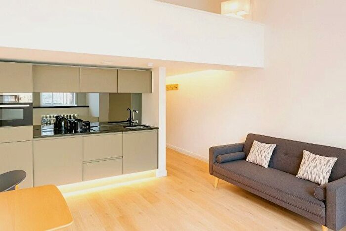 1 Bedroom Flat To Rent In Flat, Mcdonald Road, Broughton, Edinburgh, EH7