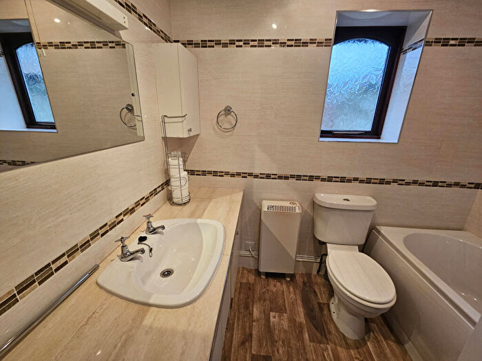 2 Bedroom Bungalow For Sale In Grindlestone Court, Whittingham Lane, Goosnargh, PR3