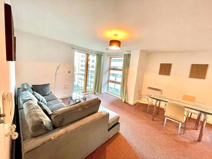 2 Bedroom Apartment To Rent In Barton Place, Hornbeam Way, Manchester, M4