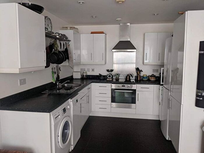 2 Bedroom Flat For Sale In Daneland Walk, London, N17