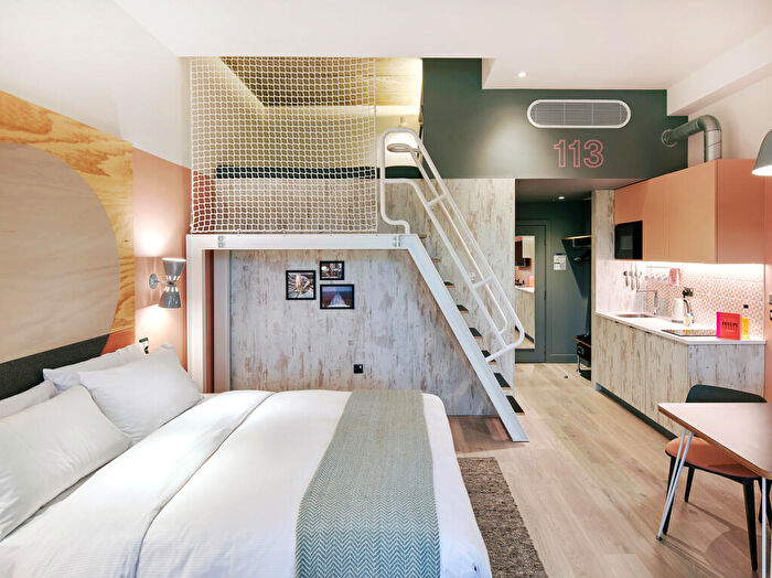 1 Bedroom Apartment To Rent In Southampton – Master Queens Terrace, SO14